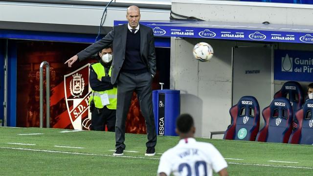 leyu-一步乱，步步乱 皇马无人可用已被逼到墙角